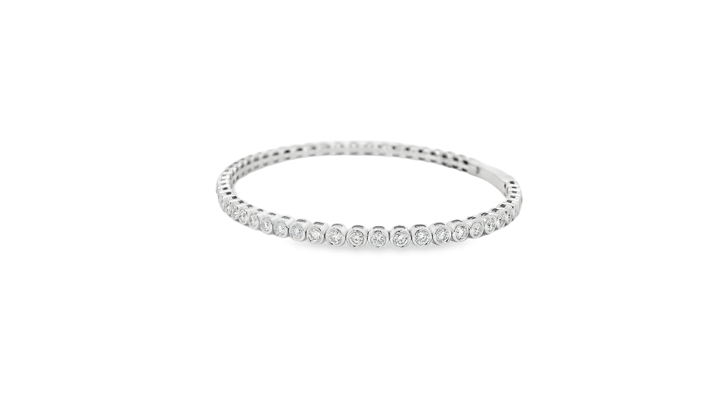 Elegant Bracelet with Sparkling Details