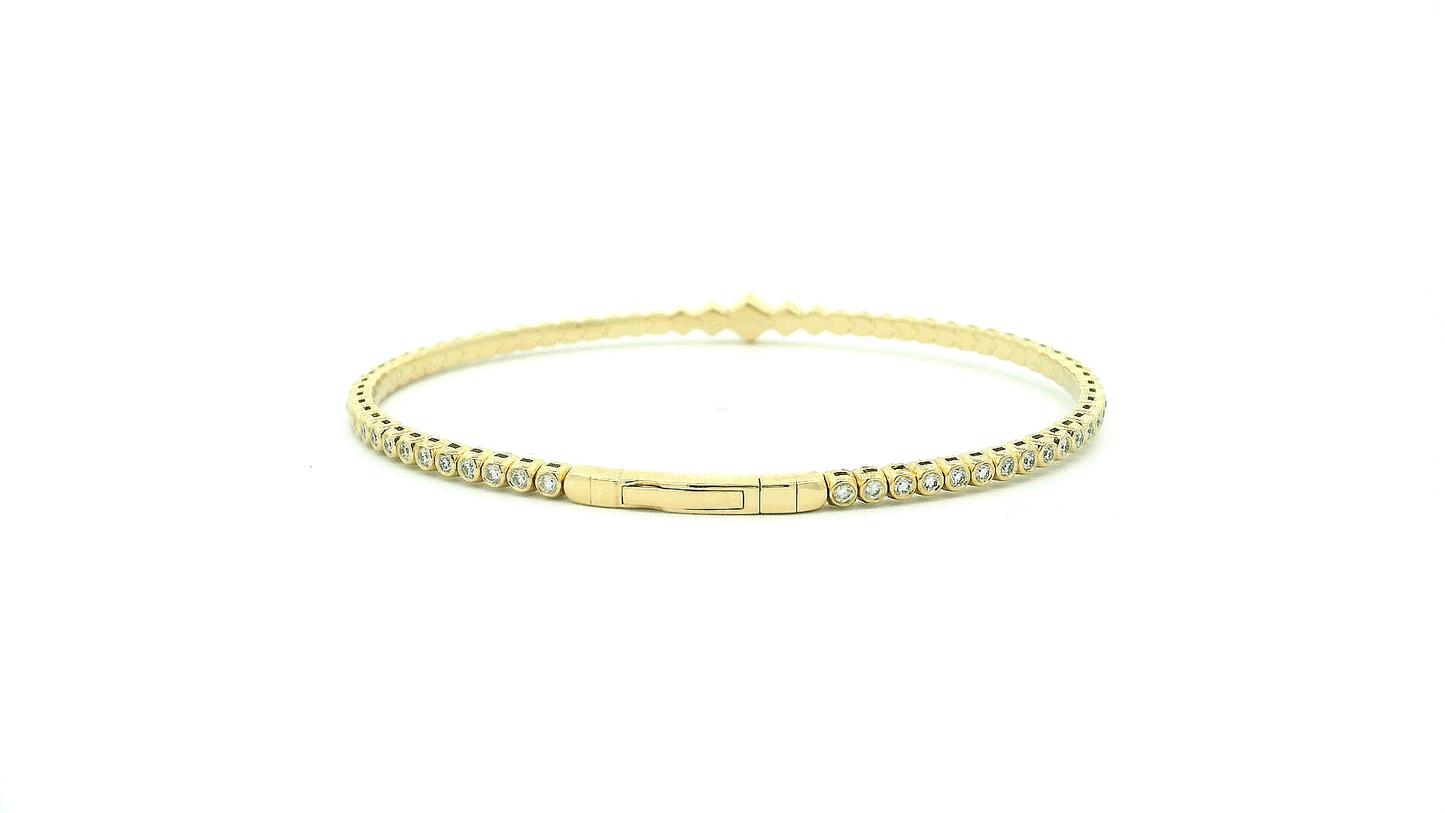 Elegant Bracelet with Diamond Accents