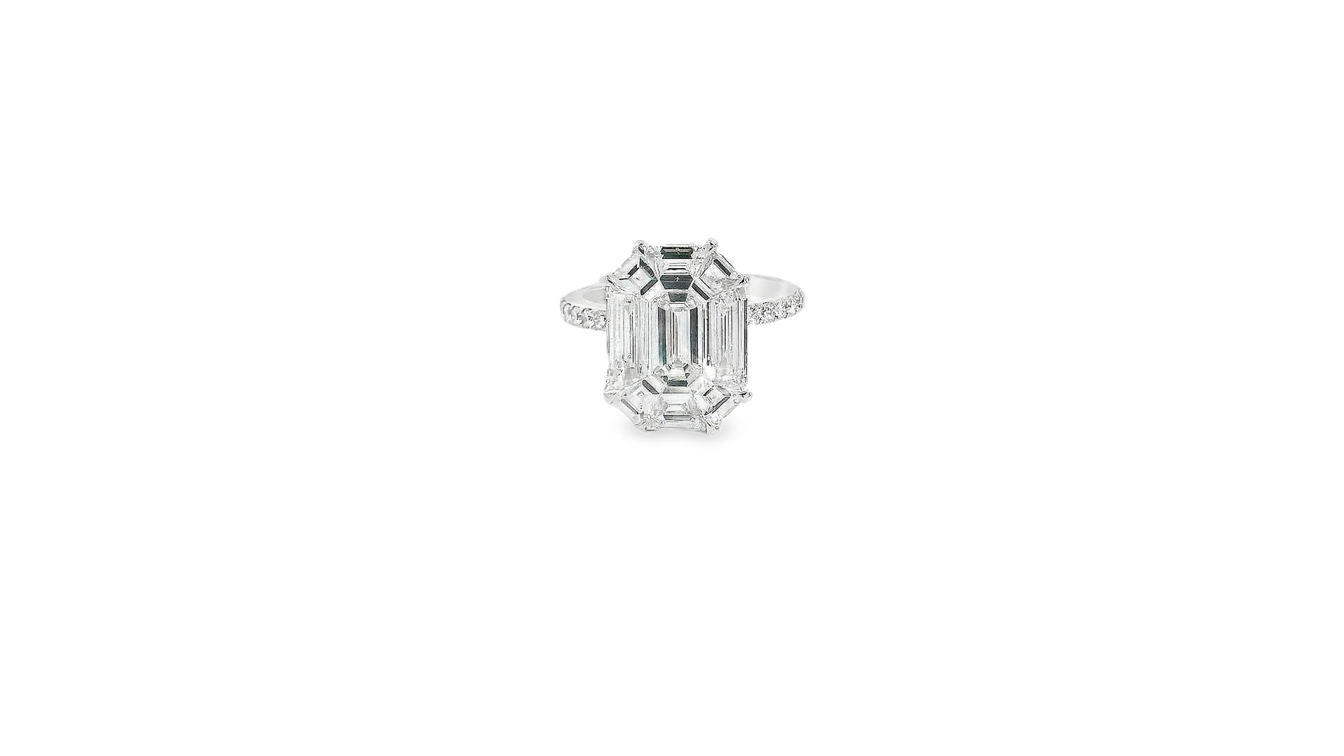 Elegant Emerald-Cut Diamond Ring
