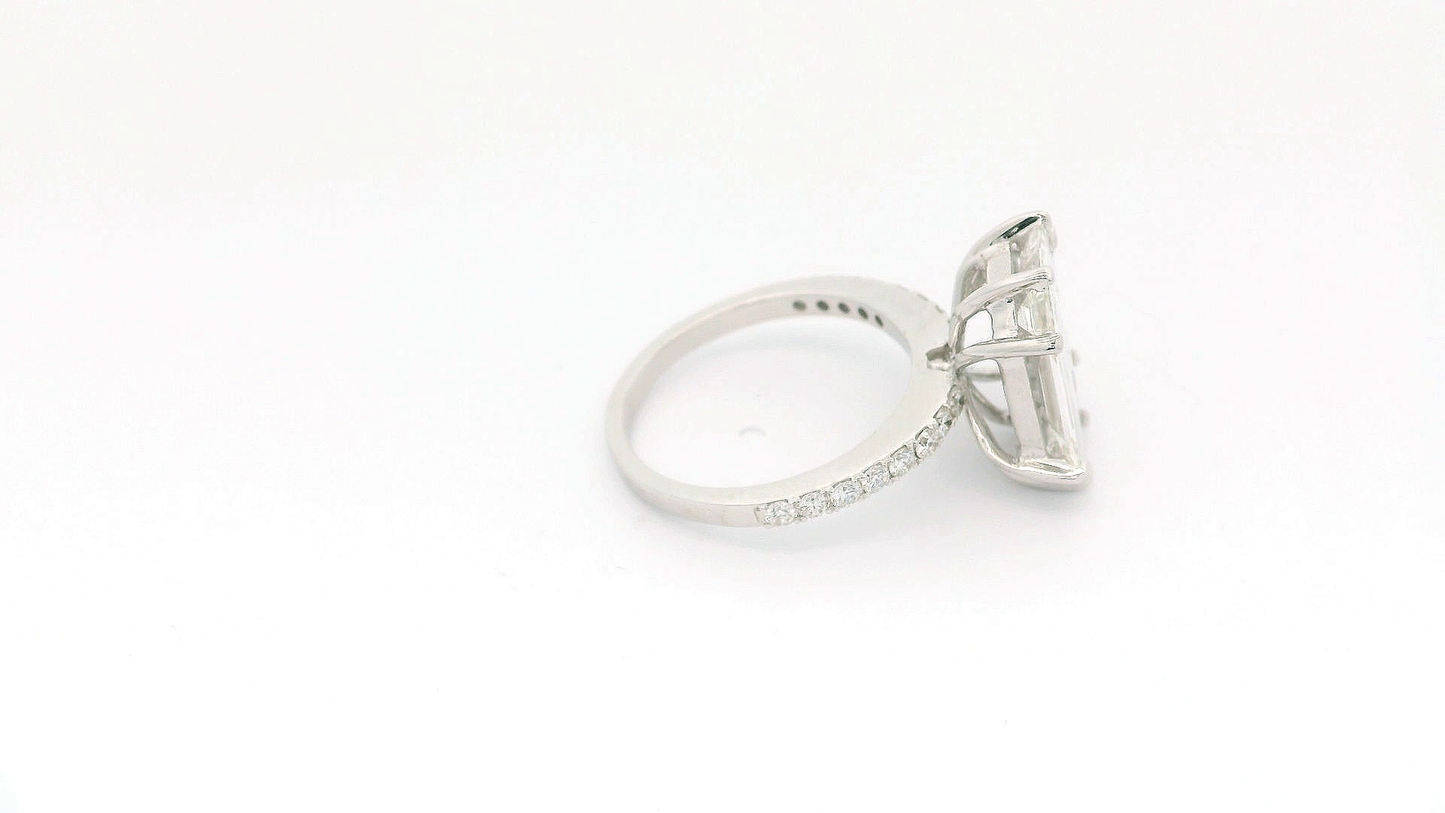 Elegant Emerald-Cut Diamond Ring