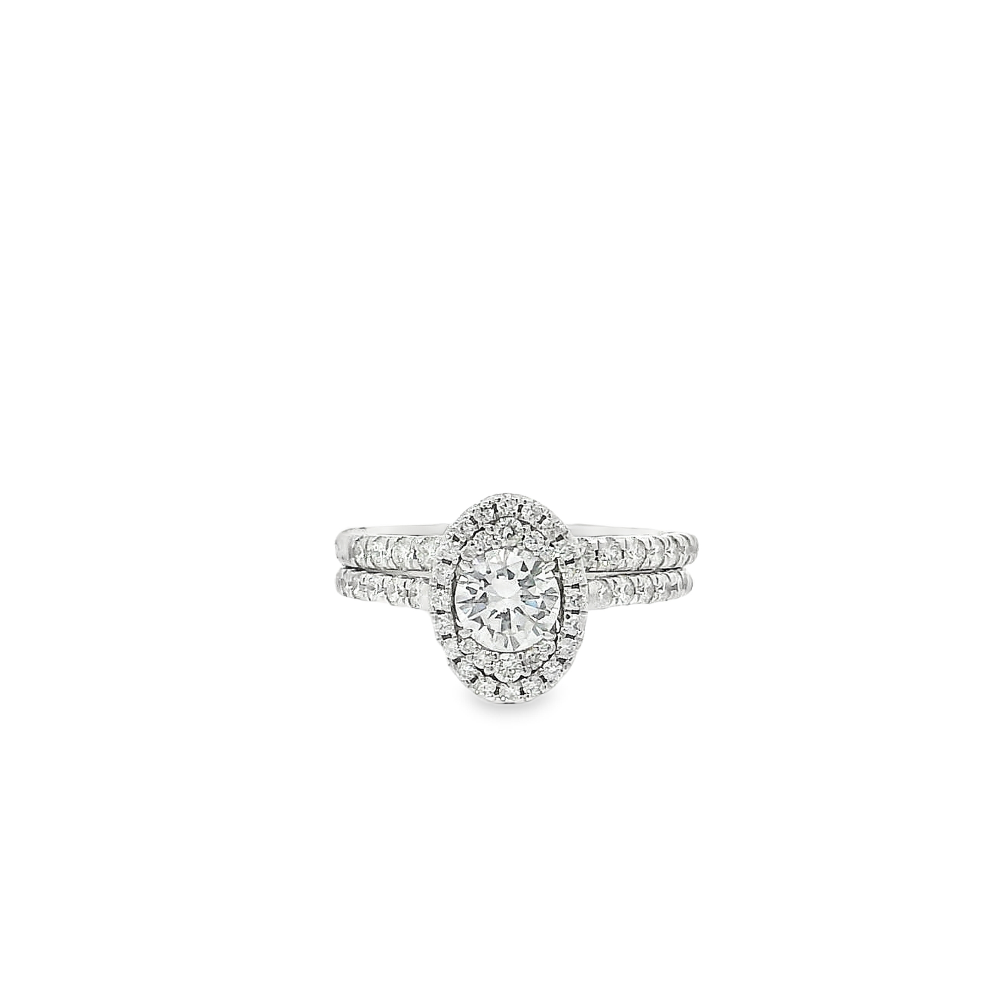 Elegant Oval Diamond Engagement Ring