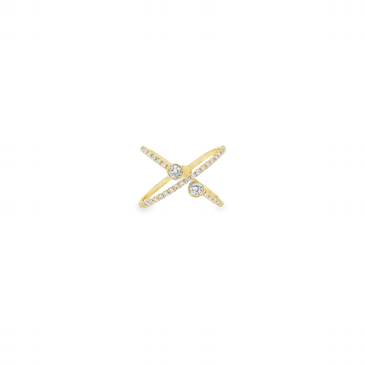 Elegant Cross-Design Ring