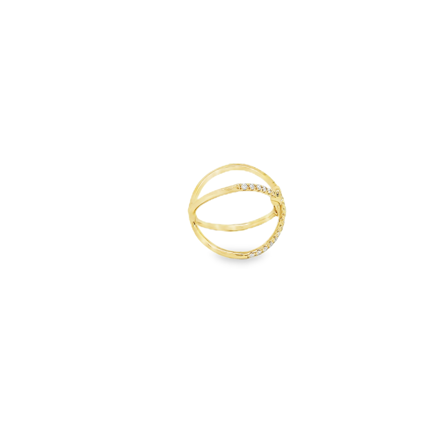 Elegant Cross-Design Ring