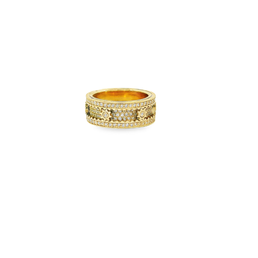 Elegant Gold and Diamond Ring