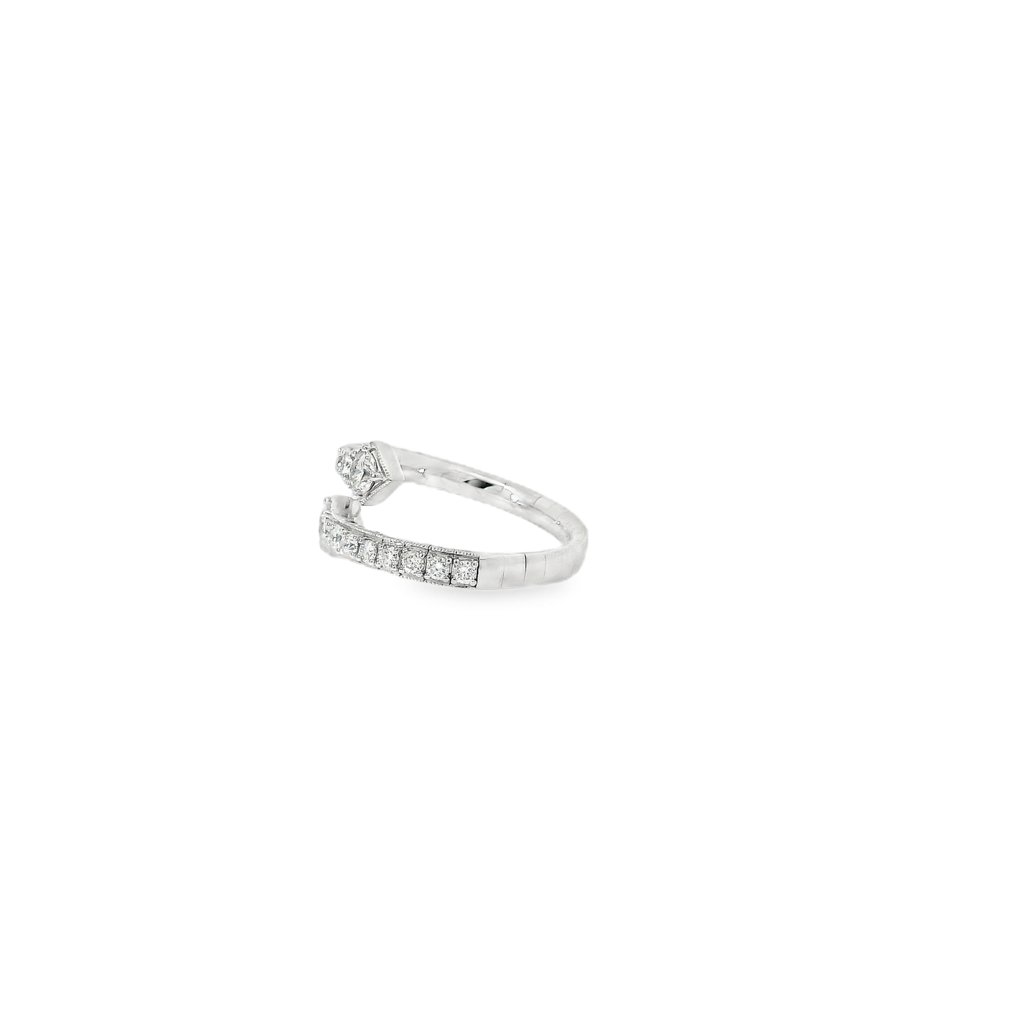 Flexible Elegant Twisted Diamond Ring