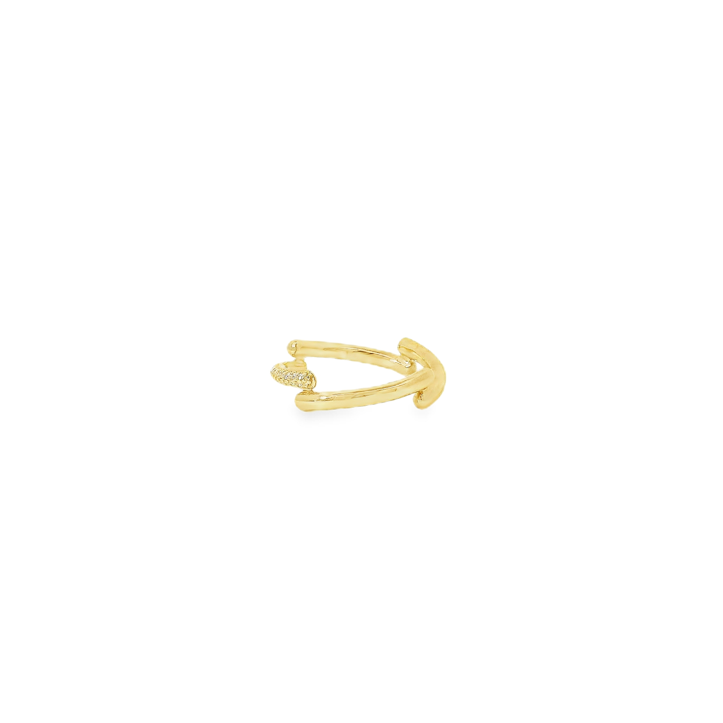 Elegant Gold Arrow Ring