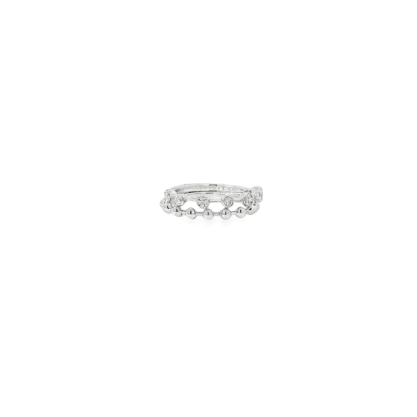 Elegant Gold Ring with Diamonds