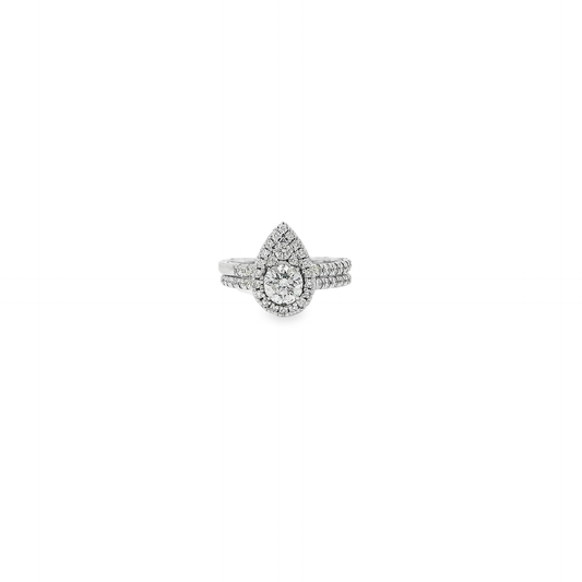Elegant Pear-Shaped Diamond Ring