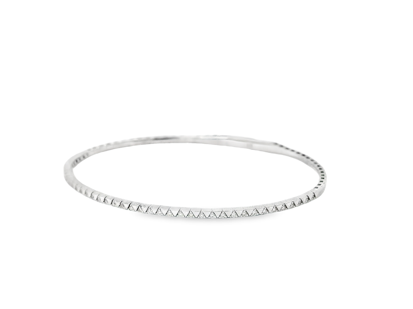 Elegant Gold Bangle Bracelet