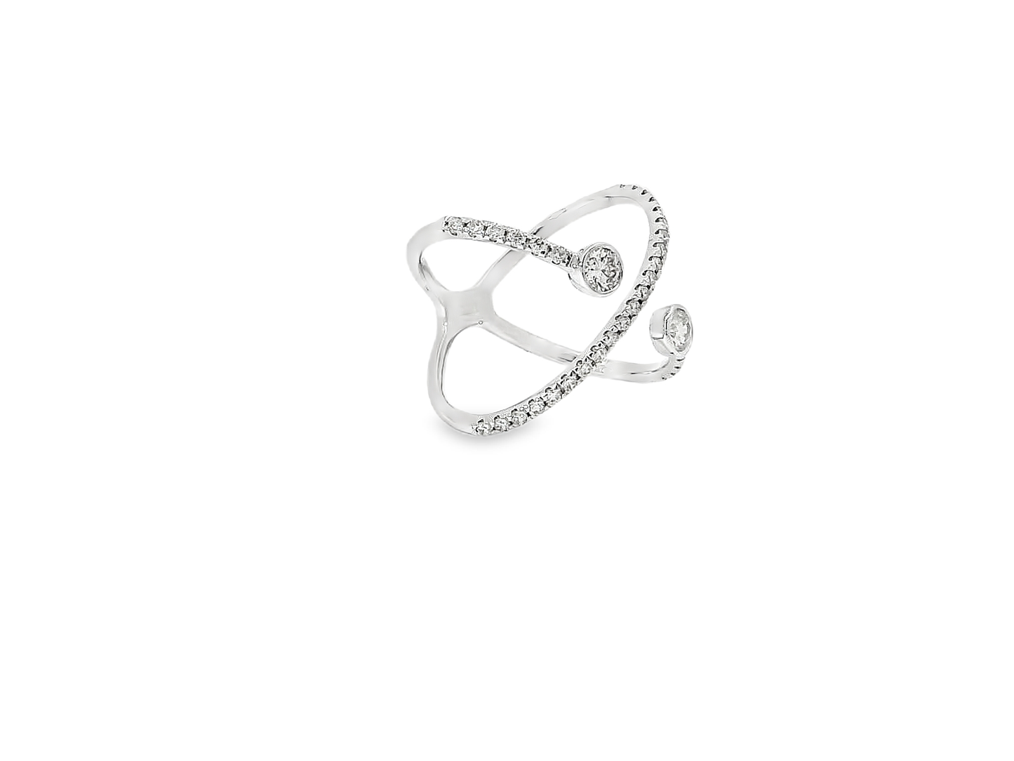 Elegant Cross-Design Ring