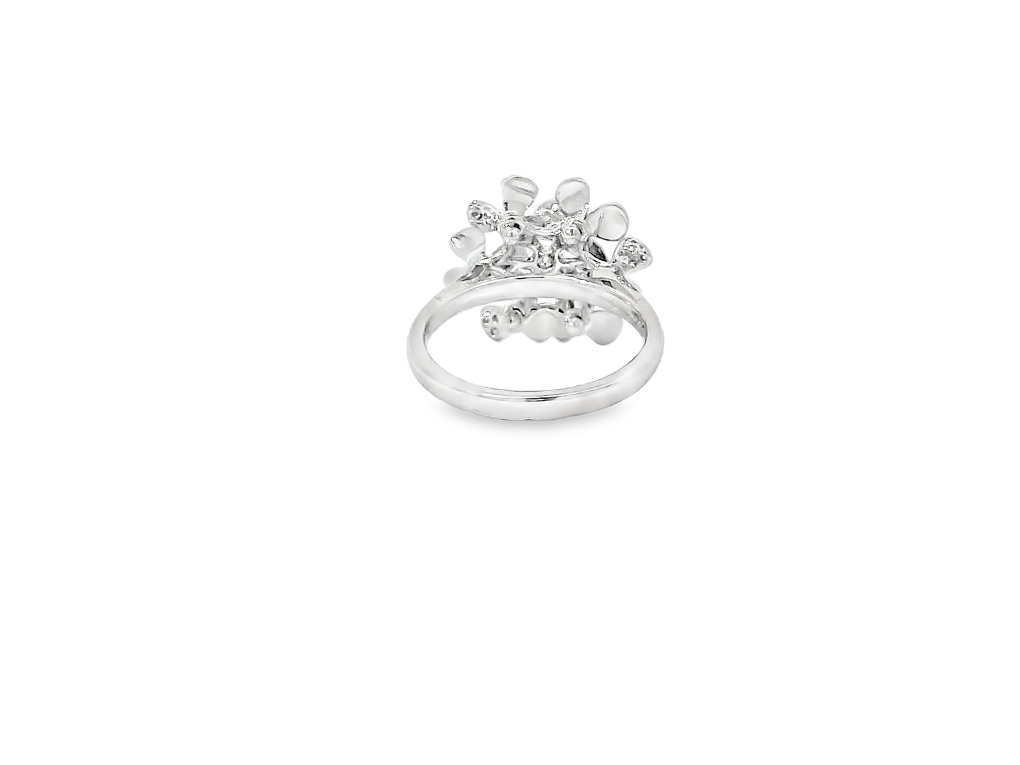Elegant Floral Ring