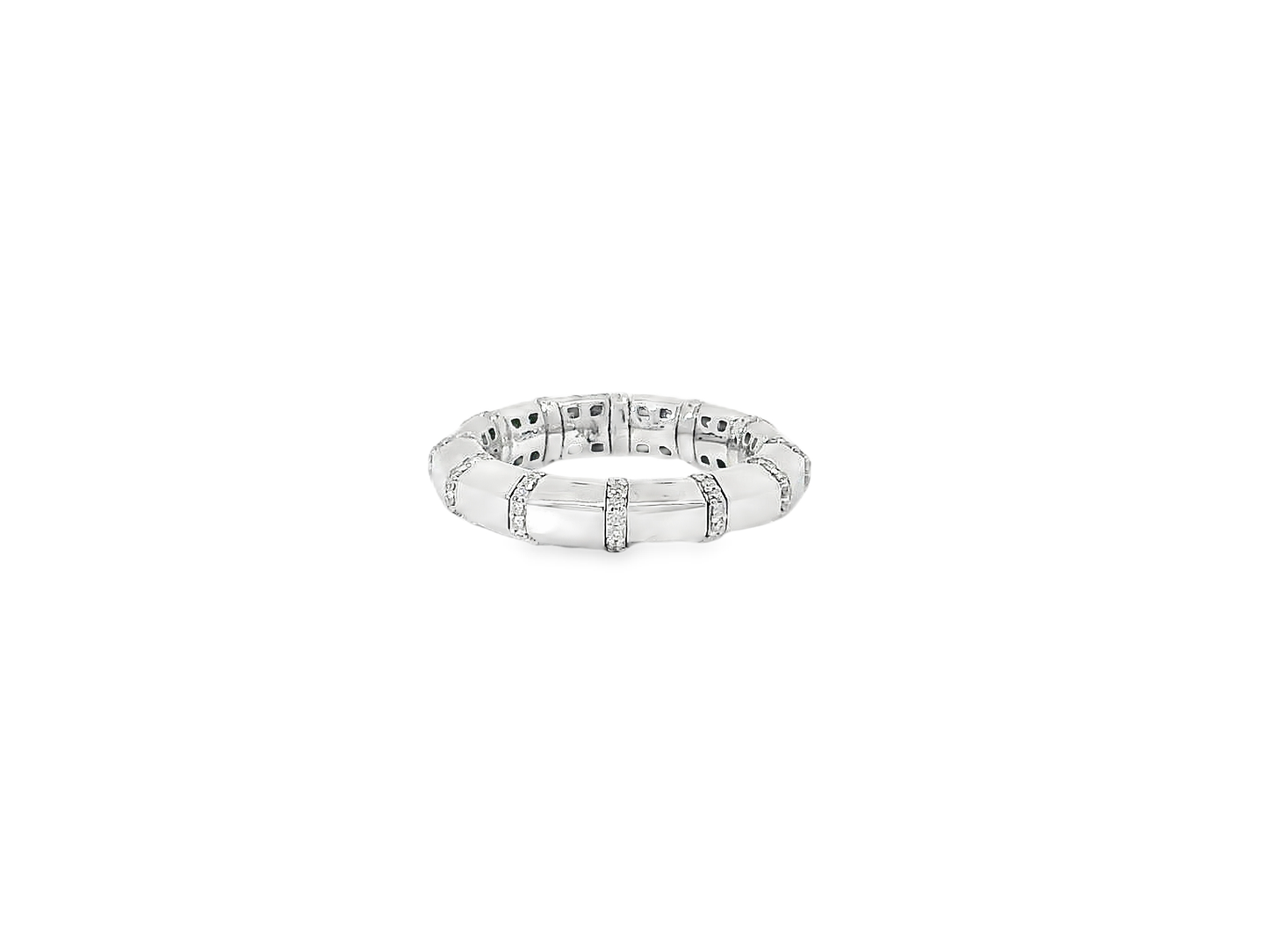 Scratchable Elegant Ring with Sparkling Details