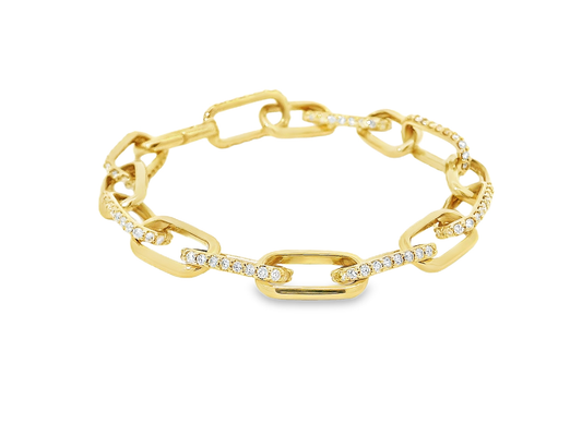 Elegant Gold Link Bracelet