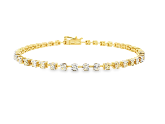Elegant Gold Diamond Bracelet