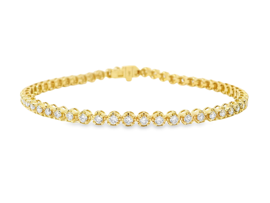 Elegant Gold Diamond Bracelet
