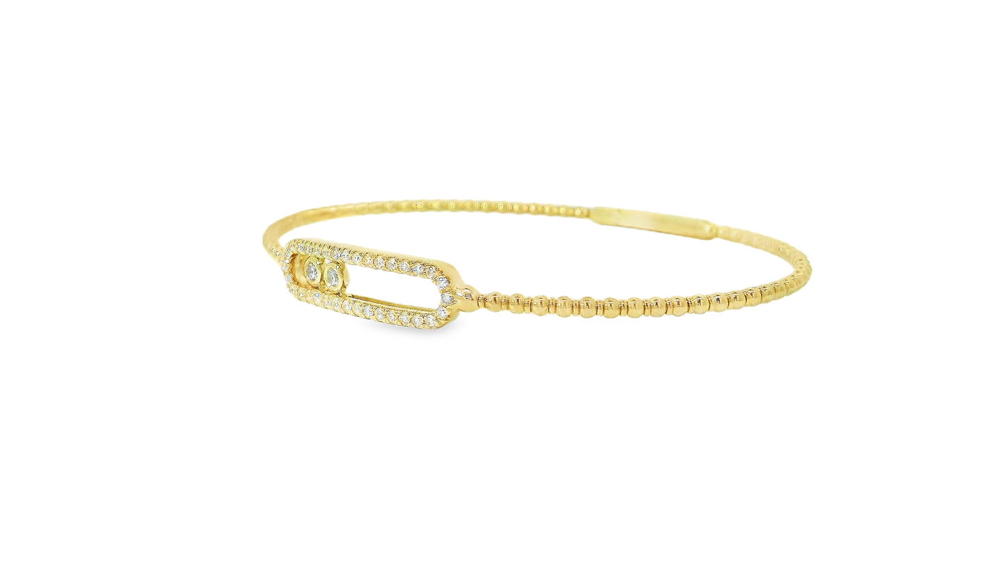 Elegant Gold Bracelet with Diamond Accents