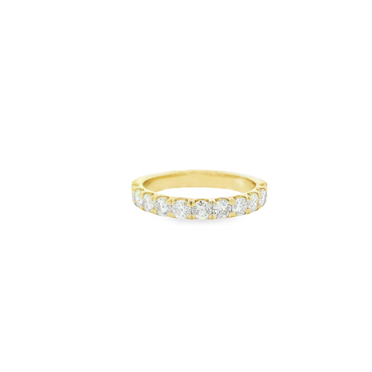Elegant Diamond Band Ring