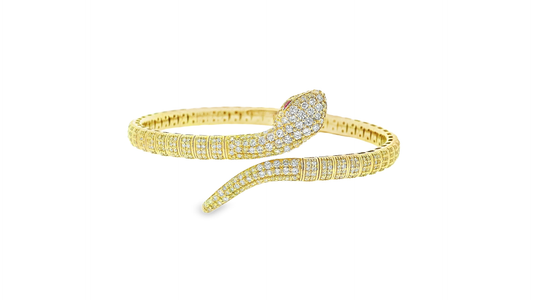 Elegant Snake-Design Gold Bracelet