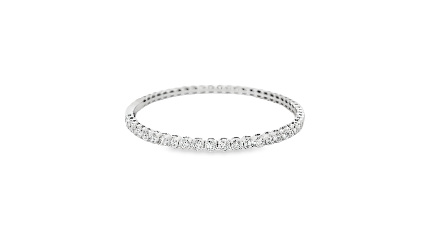 Elegant Bracelet with Sparkling Details