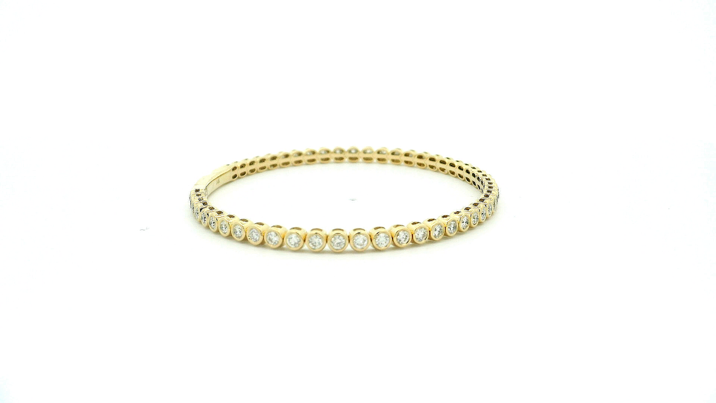 Elegant Bracelet with Sparkling Details