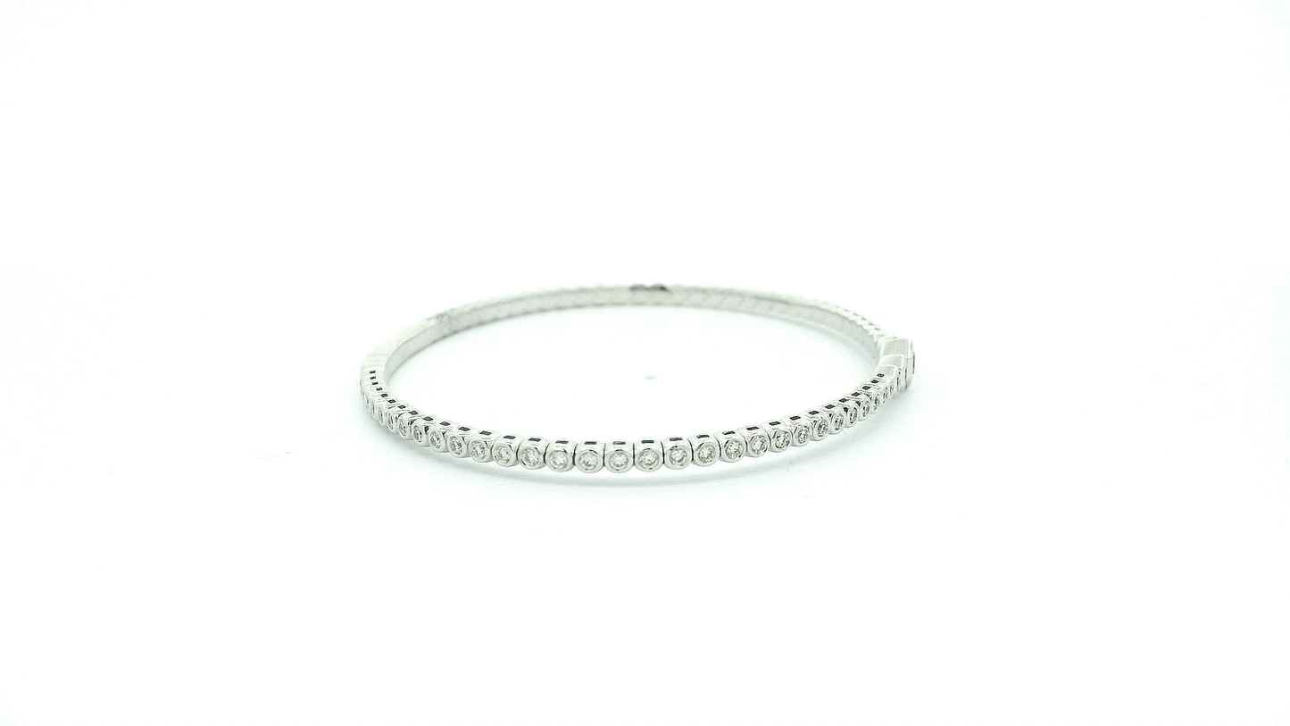 Elegant Bracelet with Diamond Accents