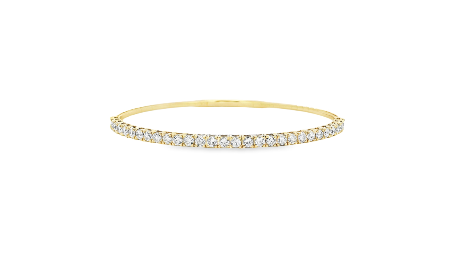 Elegant Gold Diamond Bracelet
