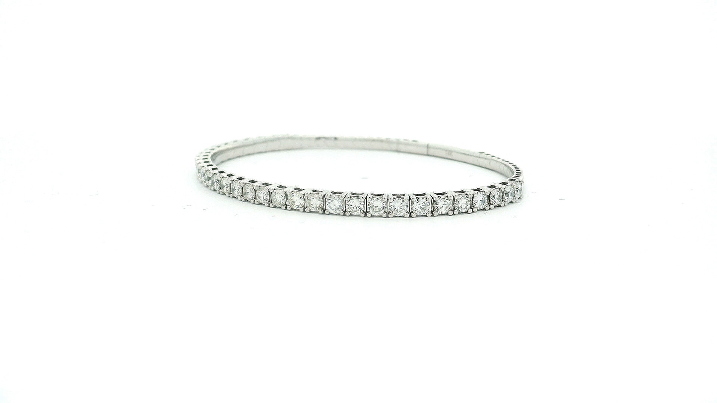 Elegant Gold Diamond Bracelet