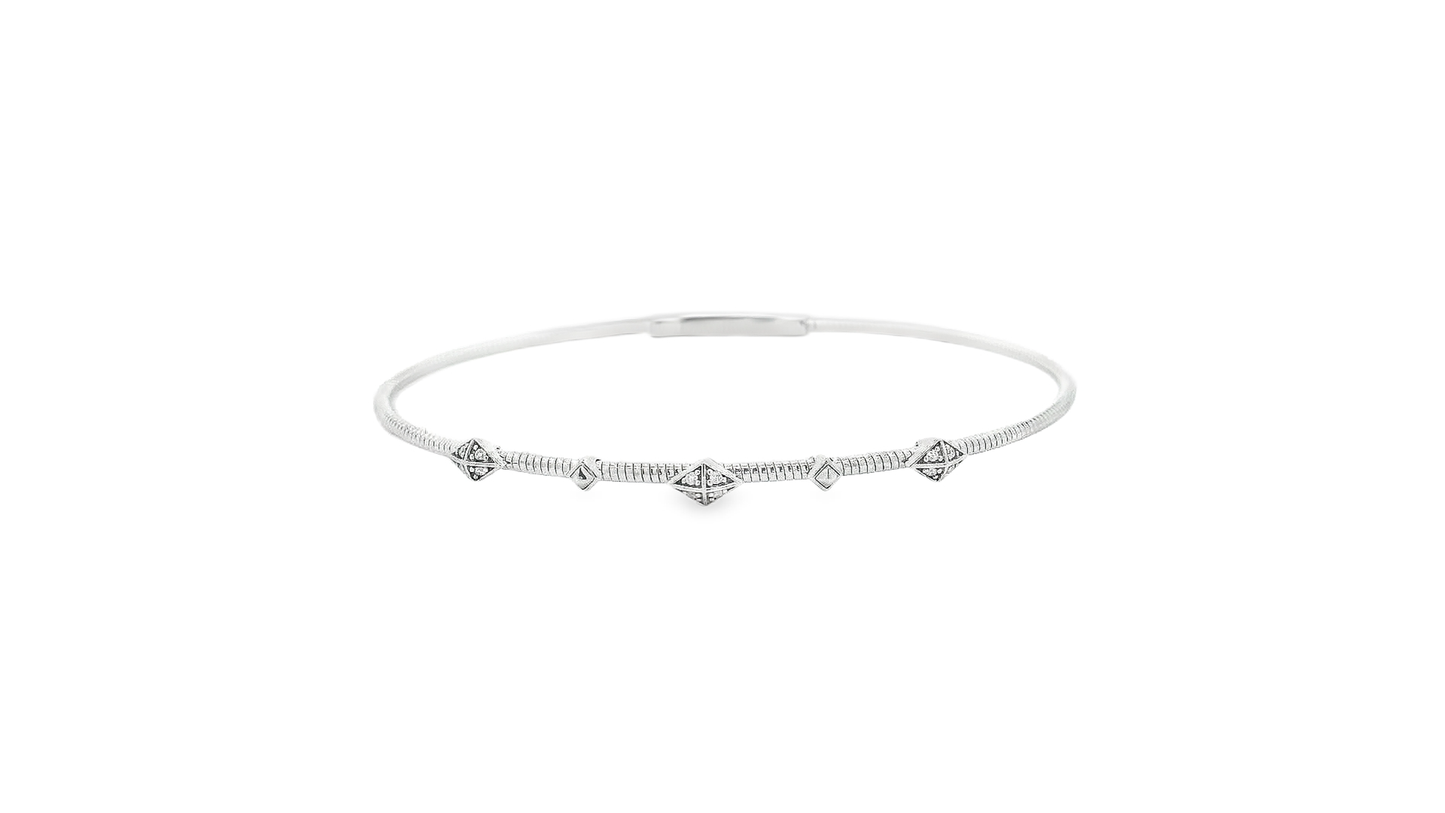 Elegant Bracelet with Unique Design