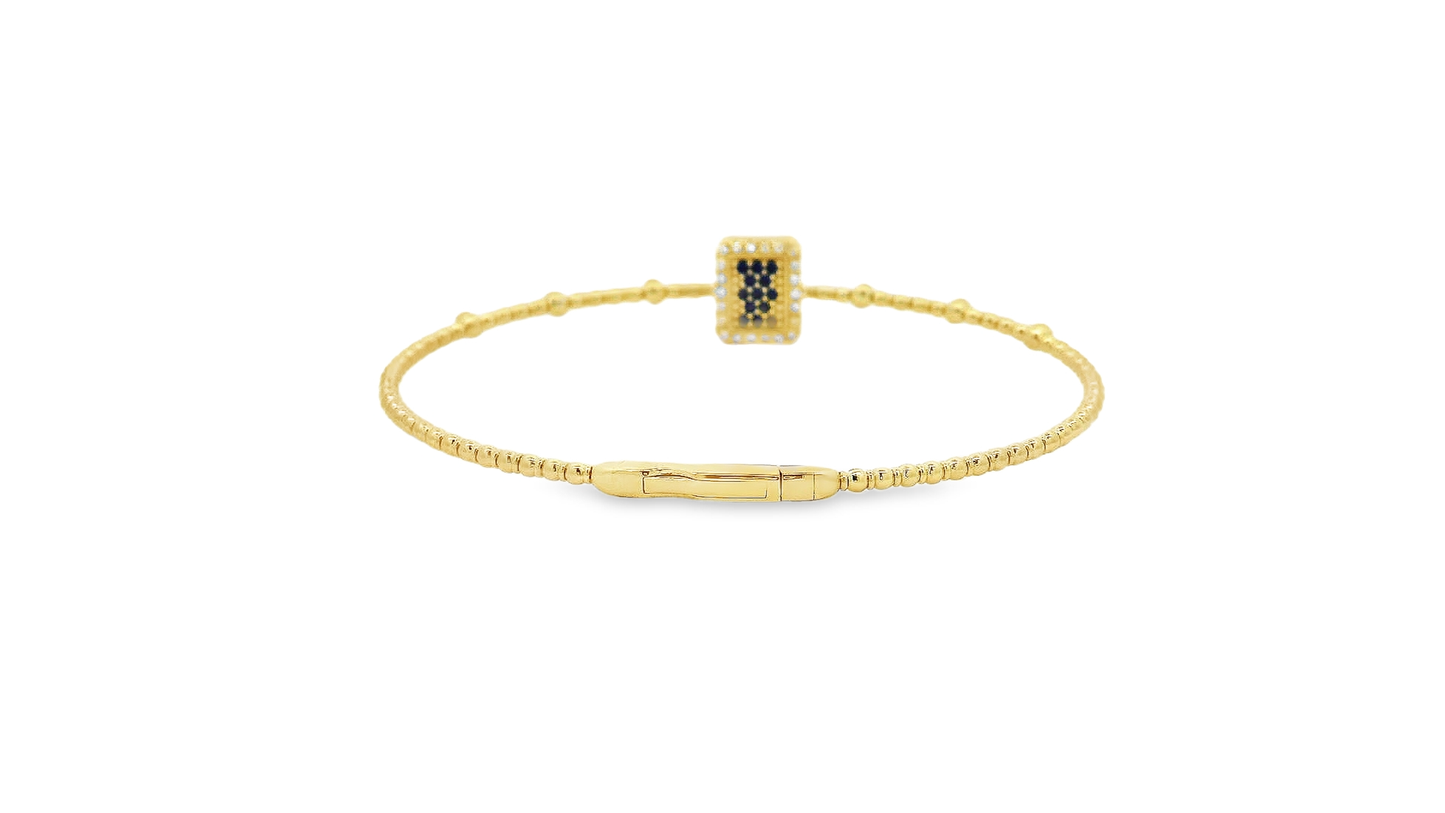 Elegant Gold Bracelet with Gemstone Detail