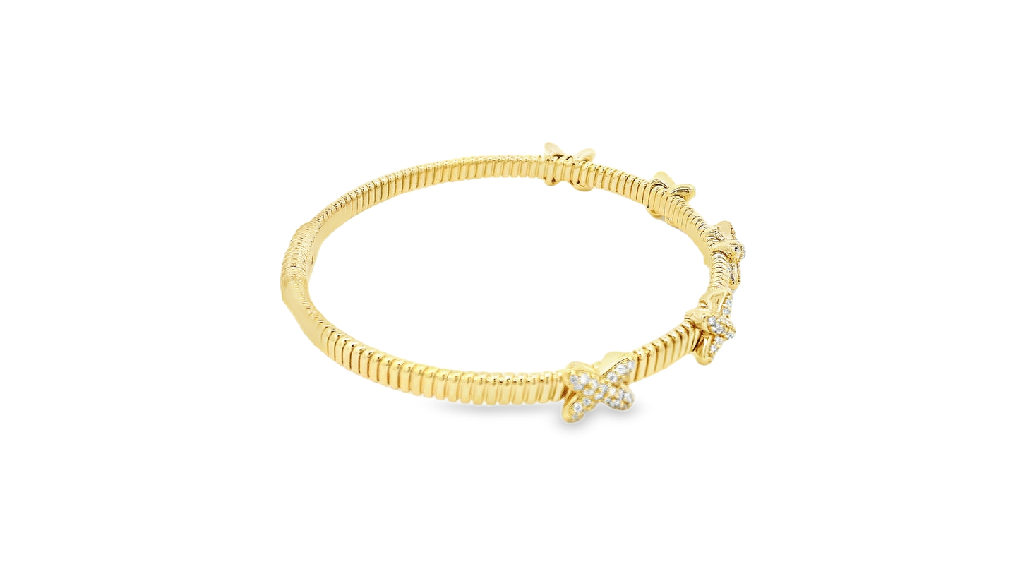 Elegant Gold Bracelet with Diamond Accents