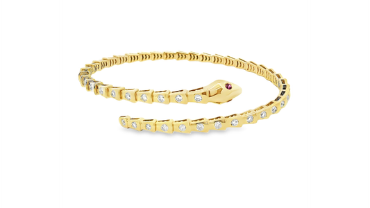 Elegant Snake-Inspired Bracelet