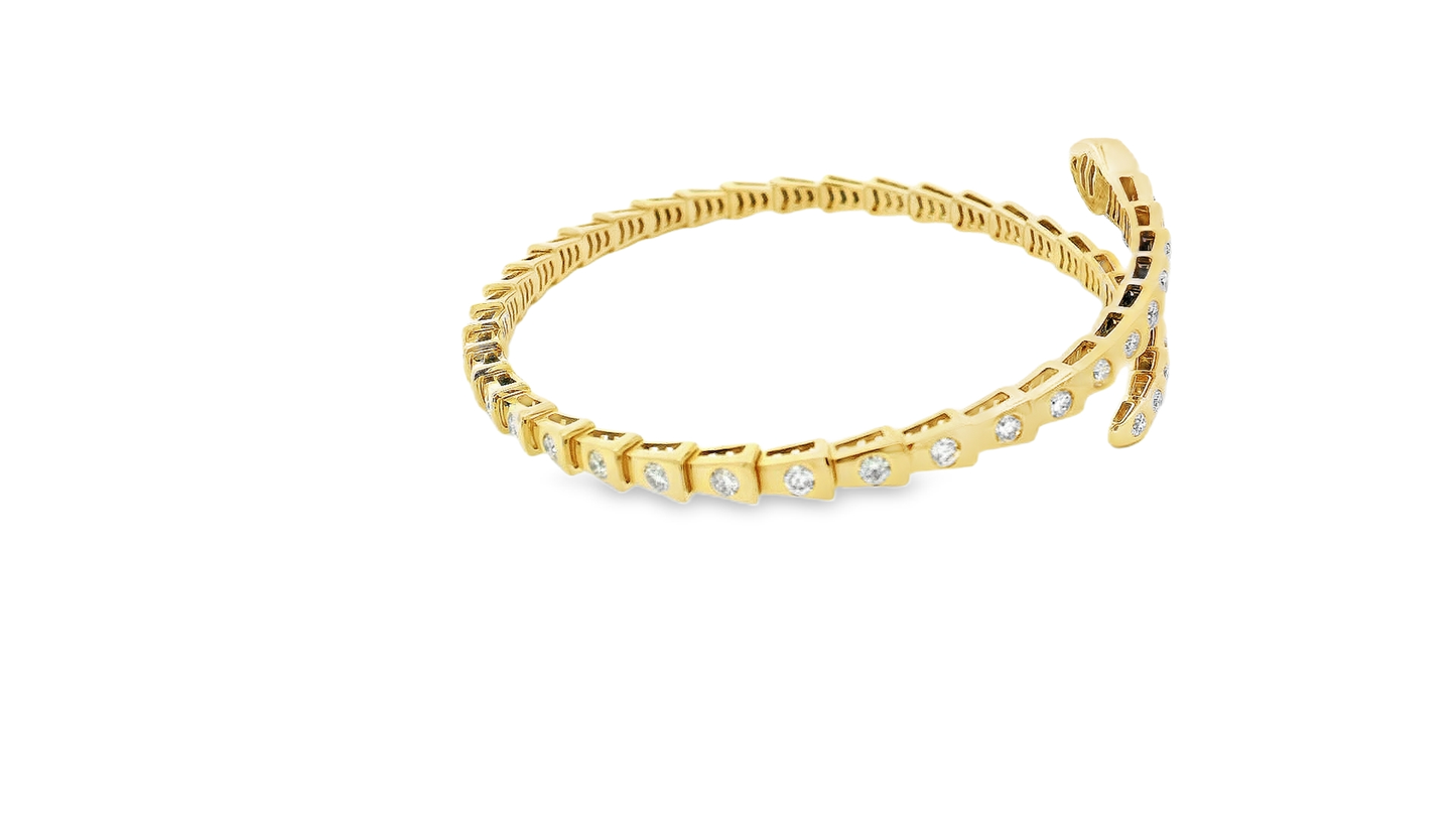 Elegant Snake-Inspired Bracelet