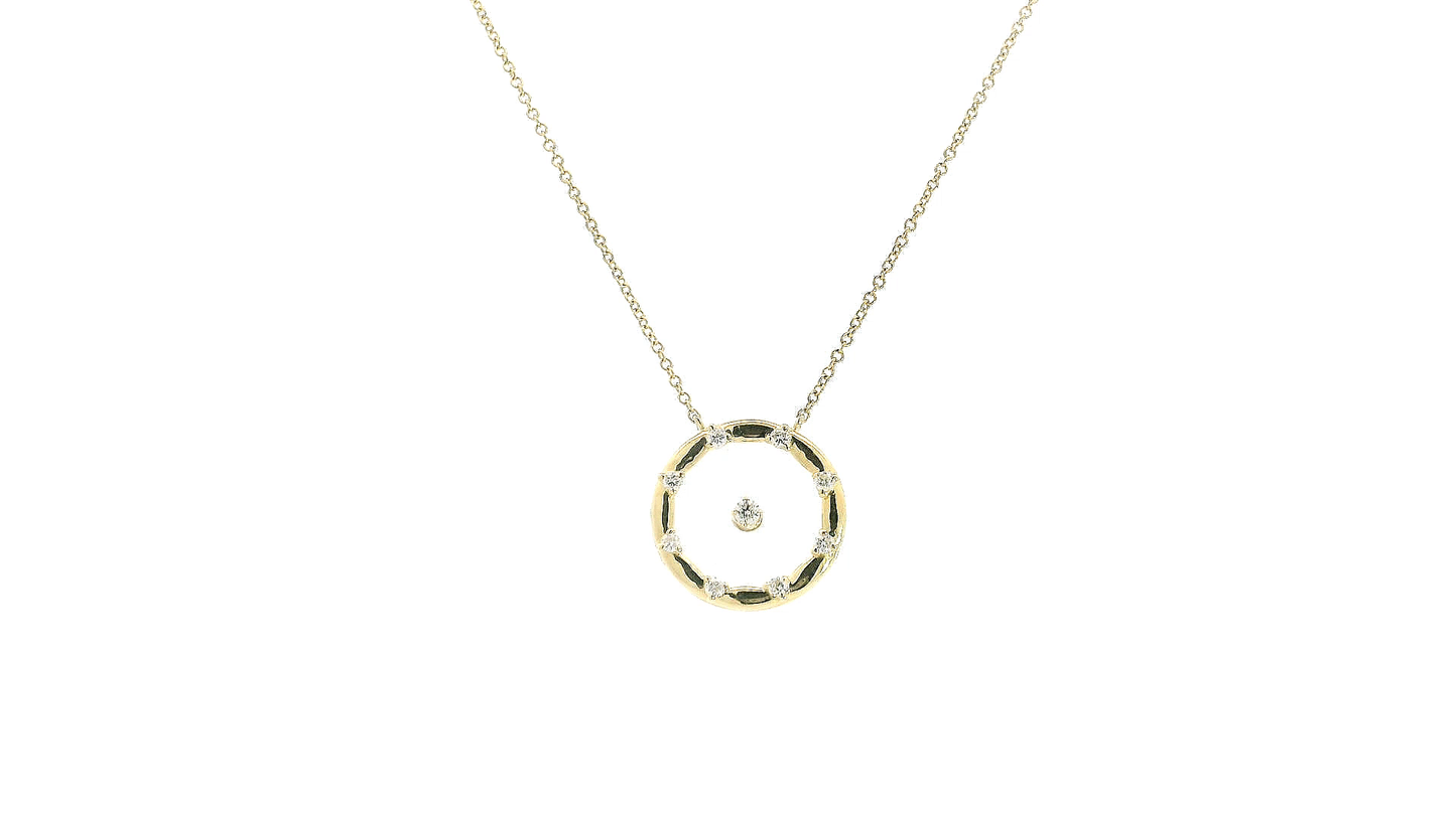 Elegant Oval Pendant Necklace