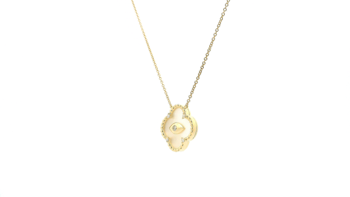 Elegant Gold Pendant Necklace