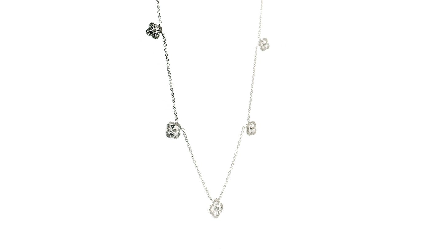 Elegant Gold Pendant Necklace