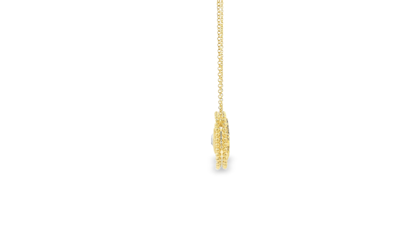 Elegant Gold Pendant with Eye & Hamza Design