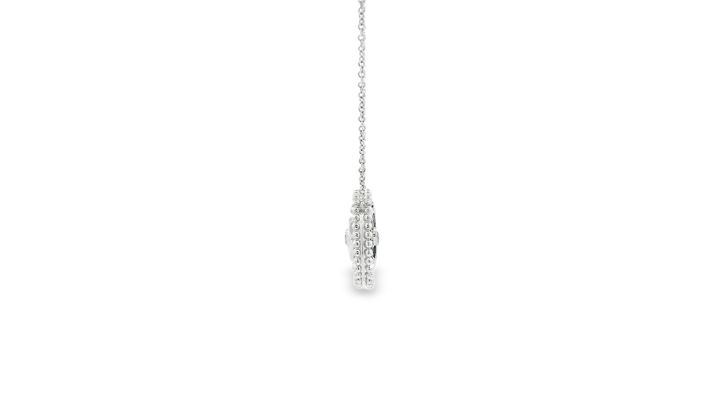 Elegant Gold Pendant with Eye & Hamza Design