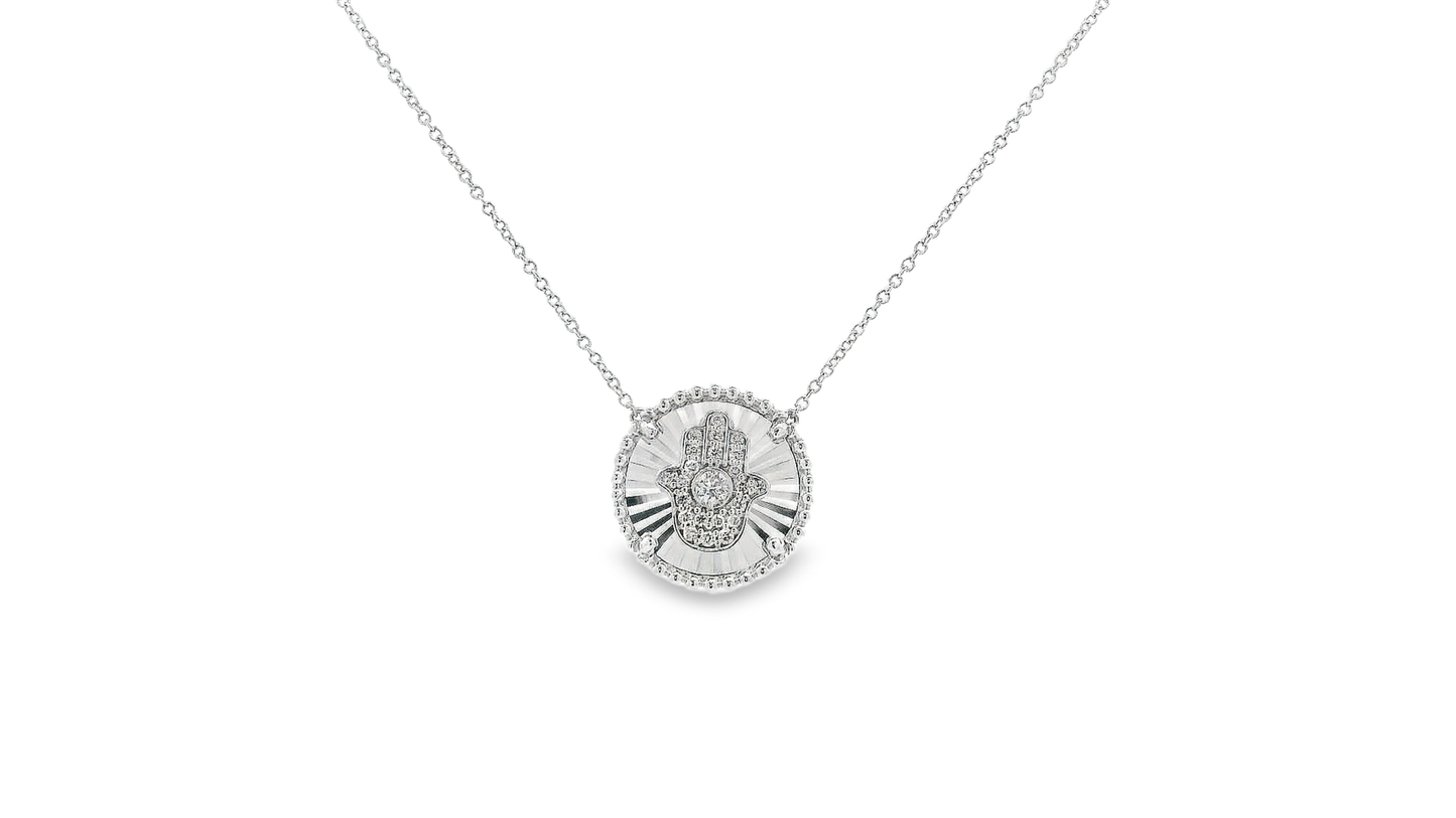 Elegant Gold Pendant with Eye & Hamza Design