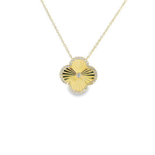 Elegant Floral Pendant Necklace