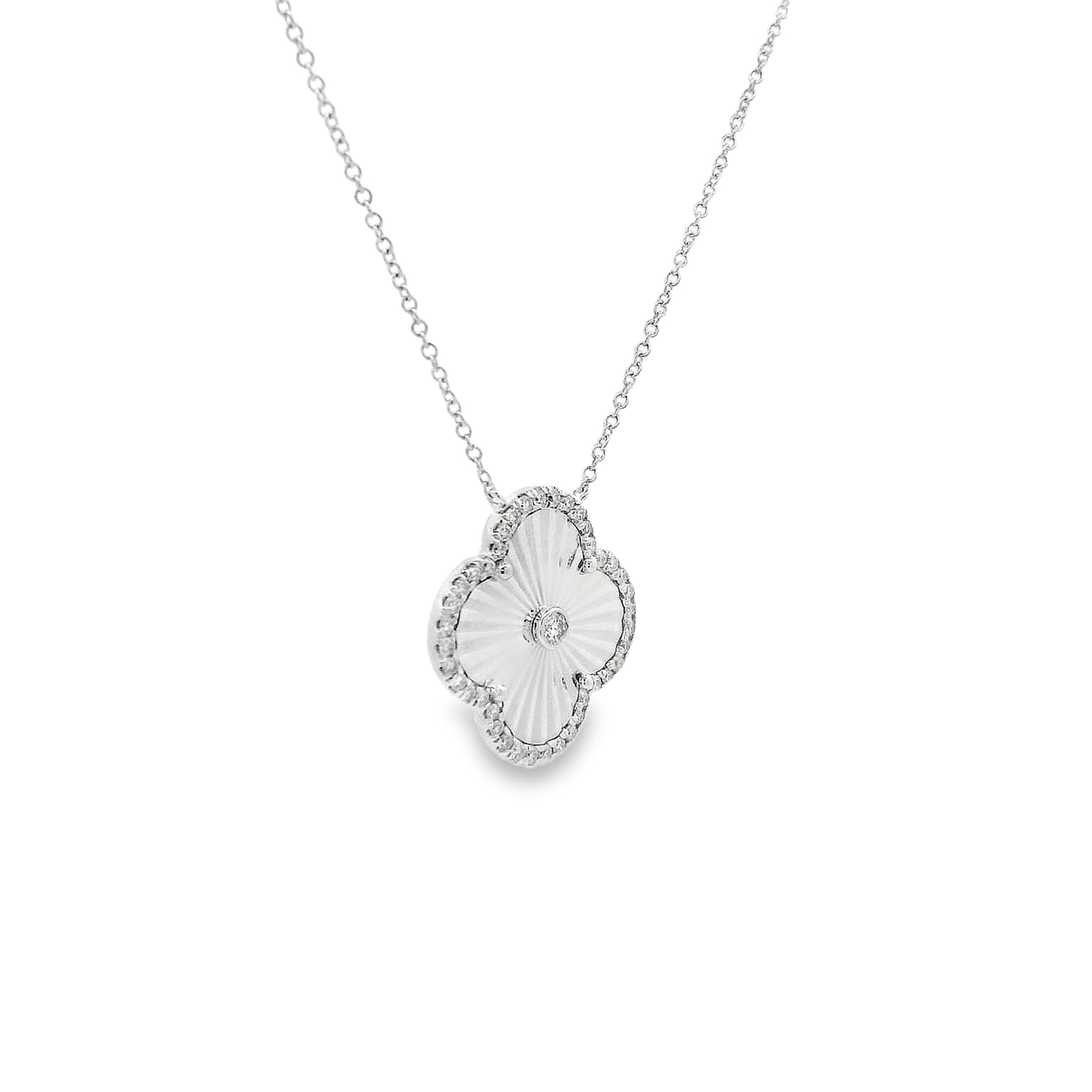 Elegant Floral Pendant Necklace