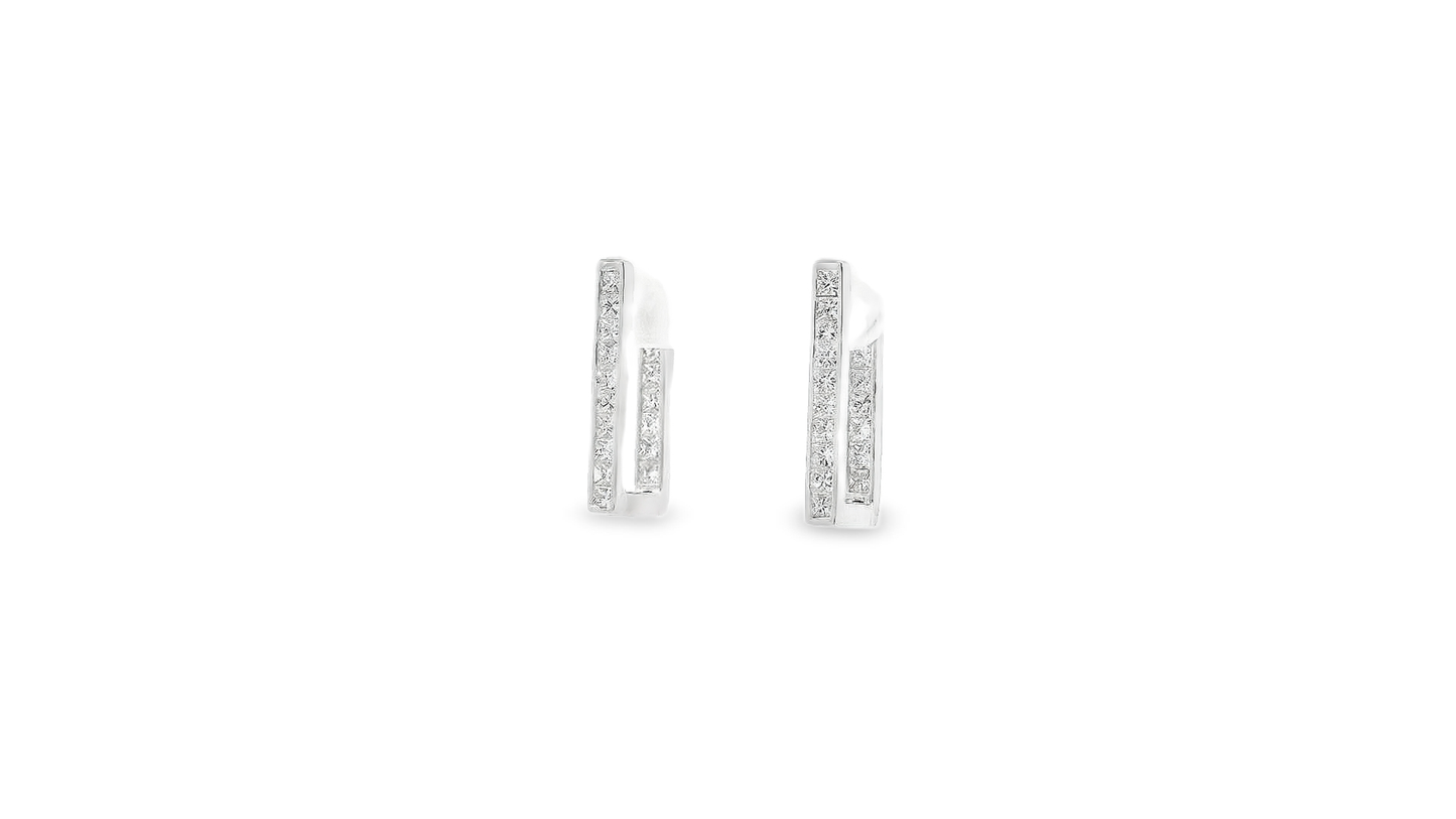 Elegant Earrings with Sparkling Details